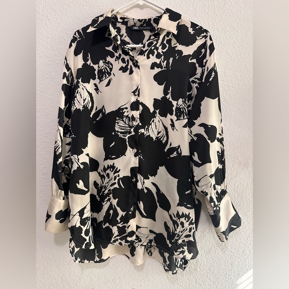 Zara Women's Cream and Black Floral‎ Print Long Sleeve Blouse Size S - Picture 4 of 16